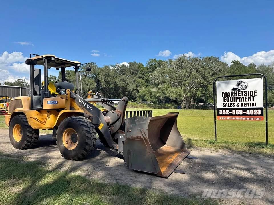 Volvo L 30 G Chargeuse sur pneus