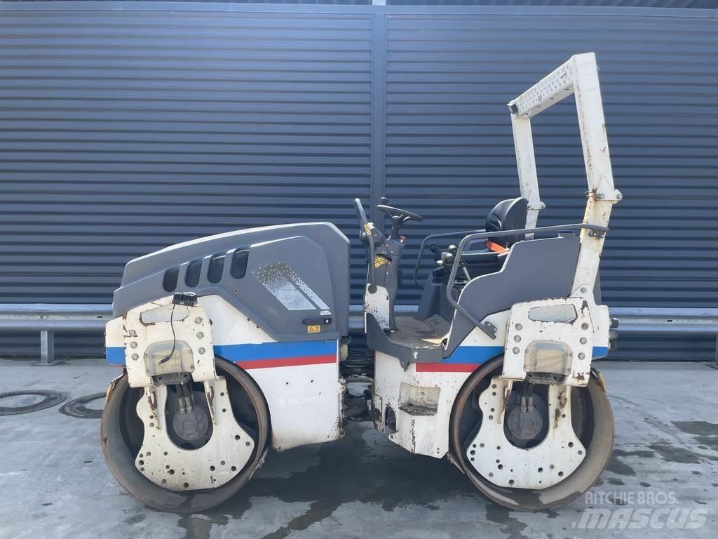 Hamm HD 13 VV Rouleaux tandem