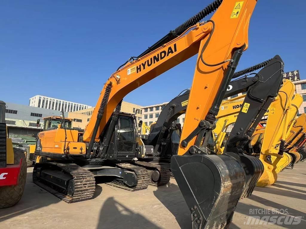 Hyundai 220-9S Mini pelle 7t-12t