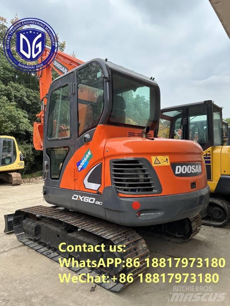 Doosan DX 60 Pelle sur chenilles