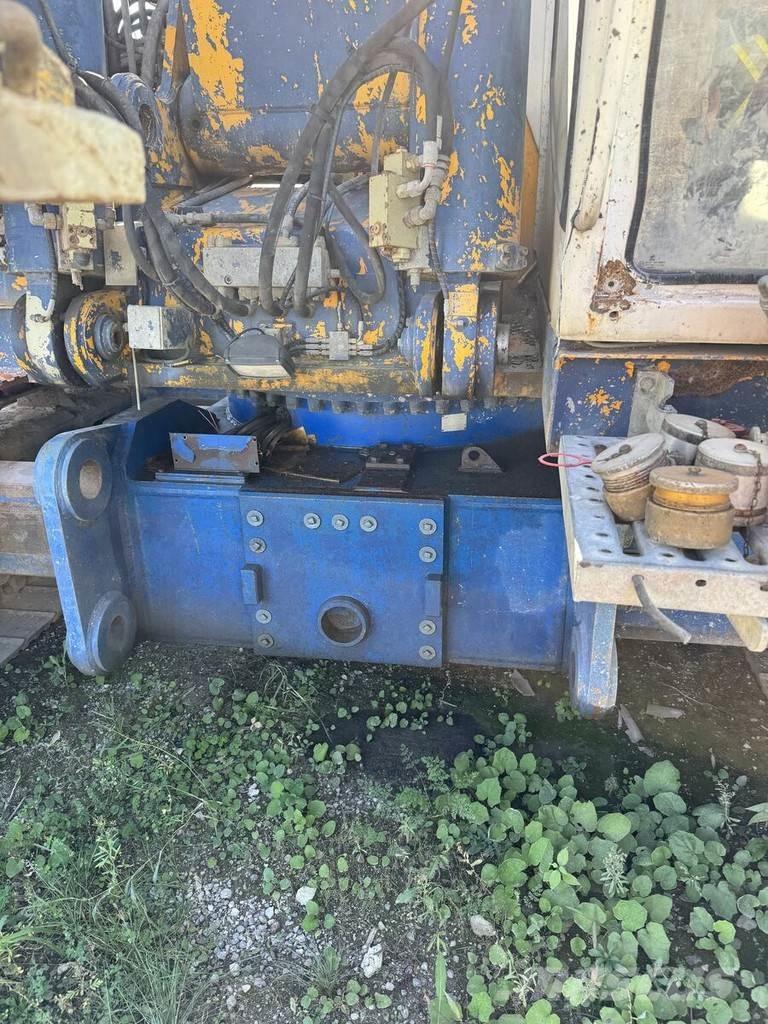 Bauer BG 24 H Foreuse