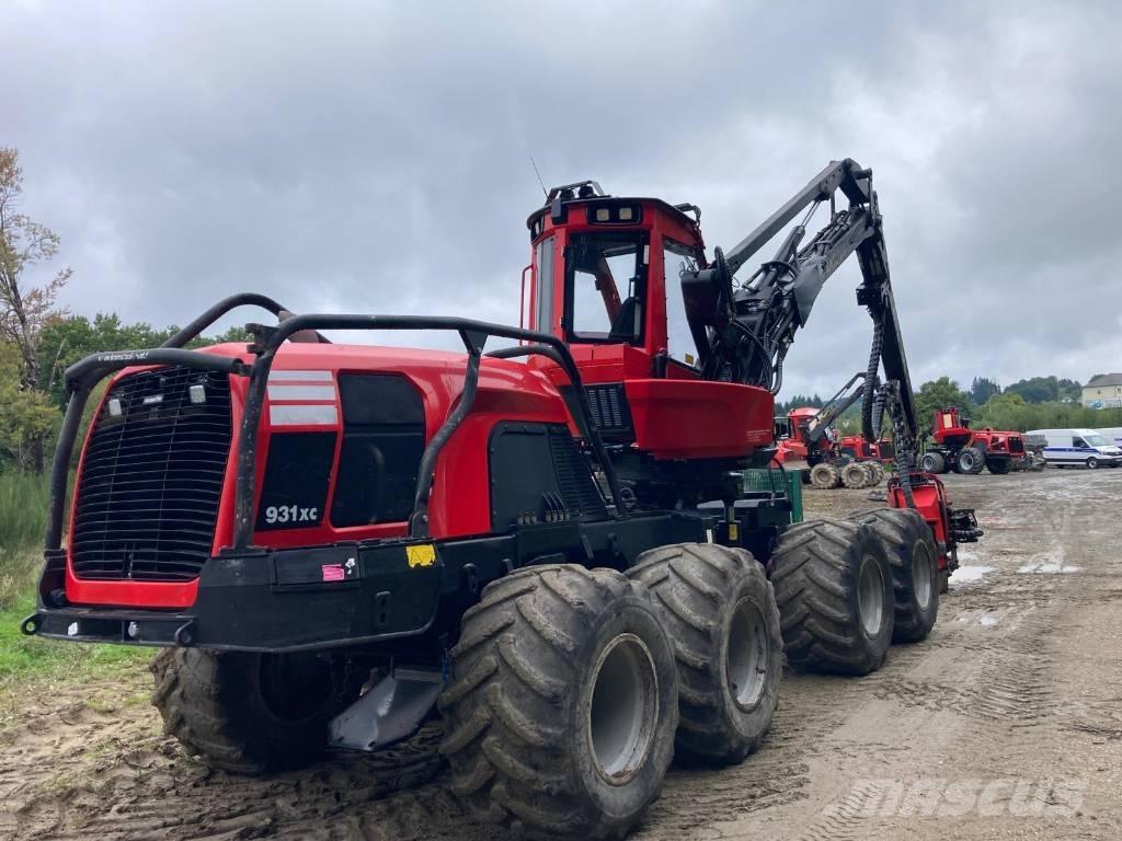 Komatsu 931 XC Abatteuse