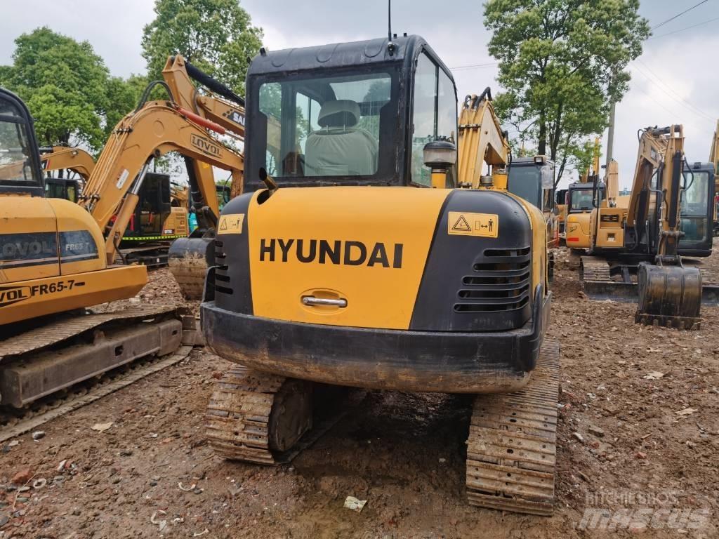 Hyundai R60 Pelle sur chenilles