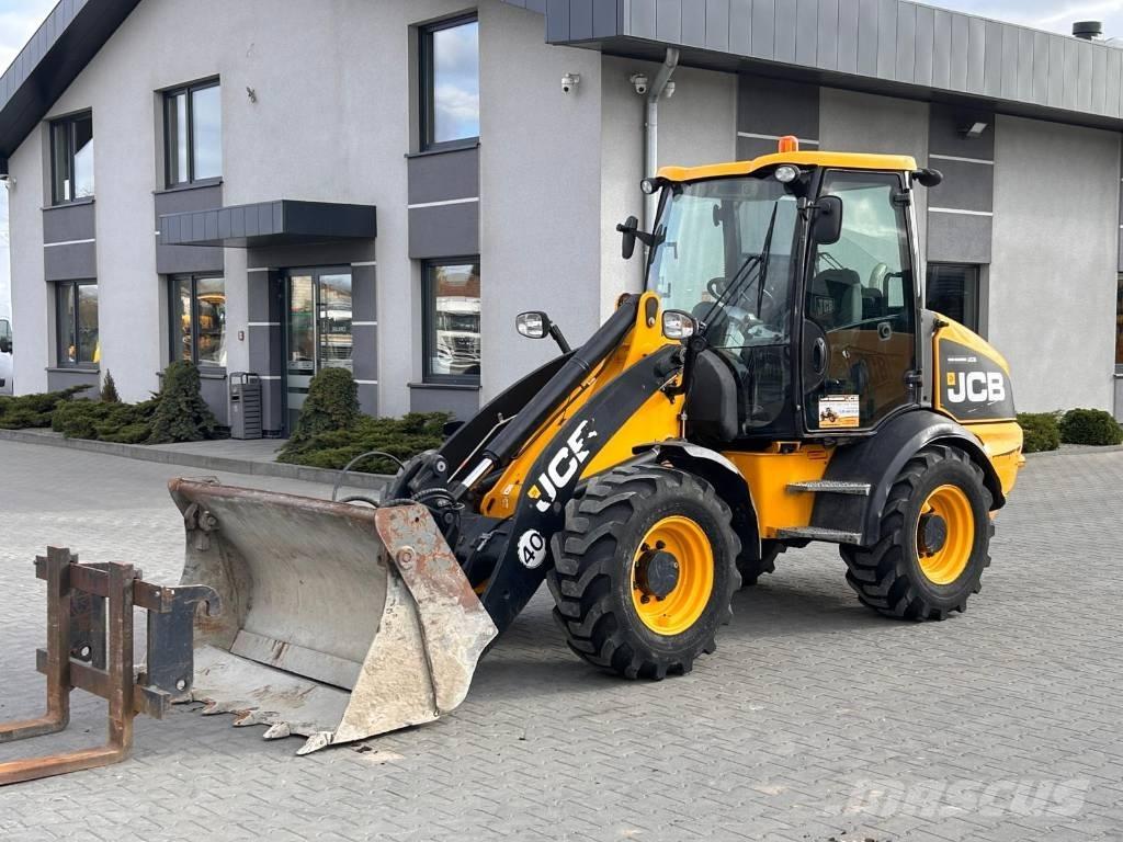 JCB 409 Télescopique agricole