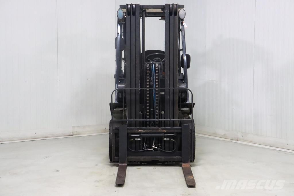 Nissan U1D2A20LQ Chariots GPL