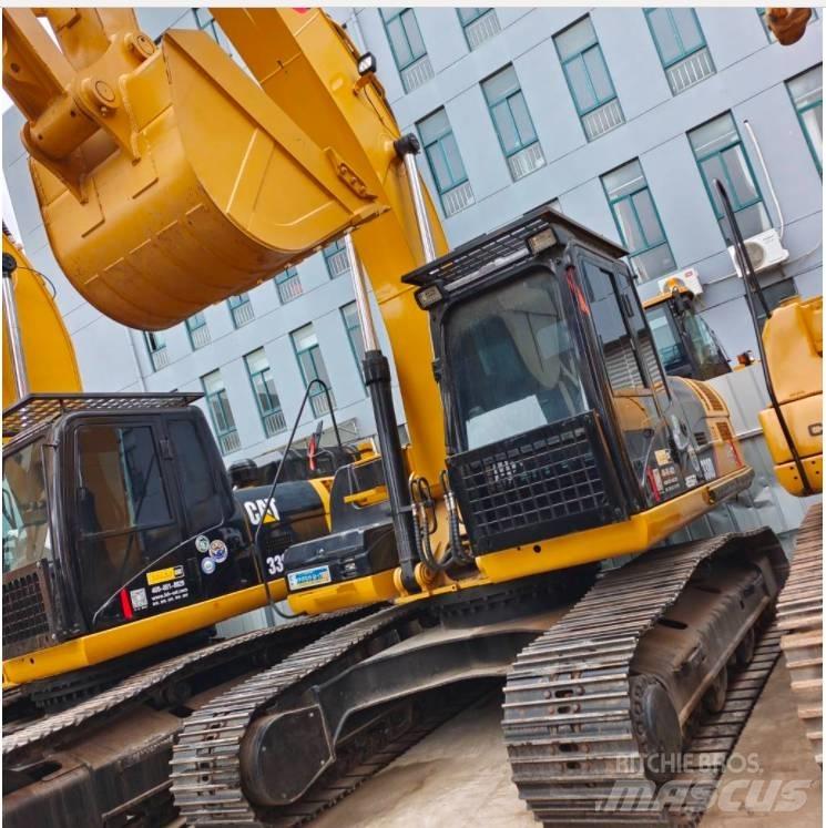 CAT 325 D Pelle sur chenilles