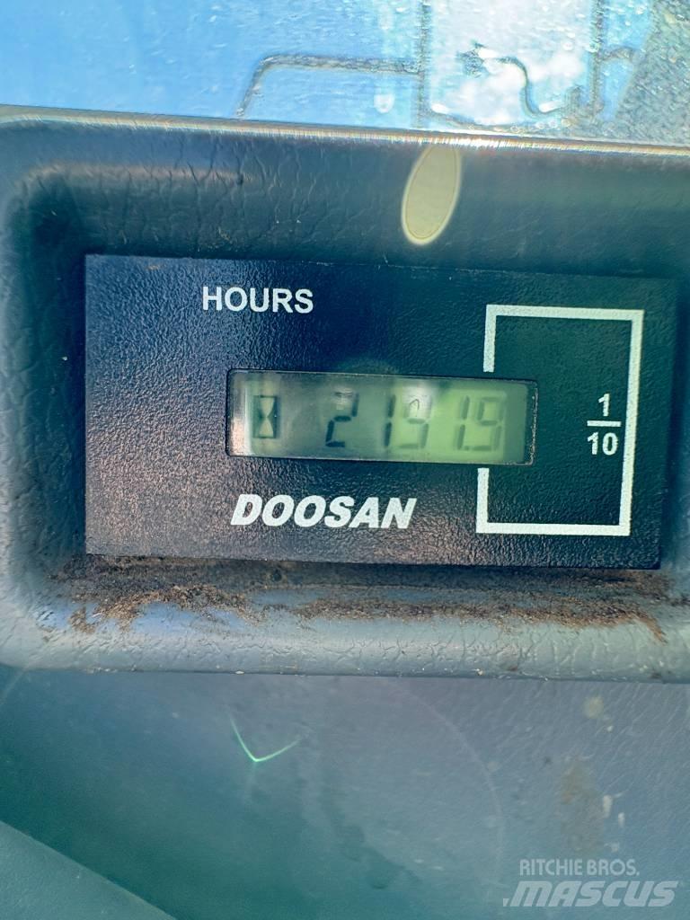 Doosan DX 140 LCR Pelle sur chenilles