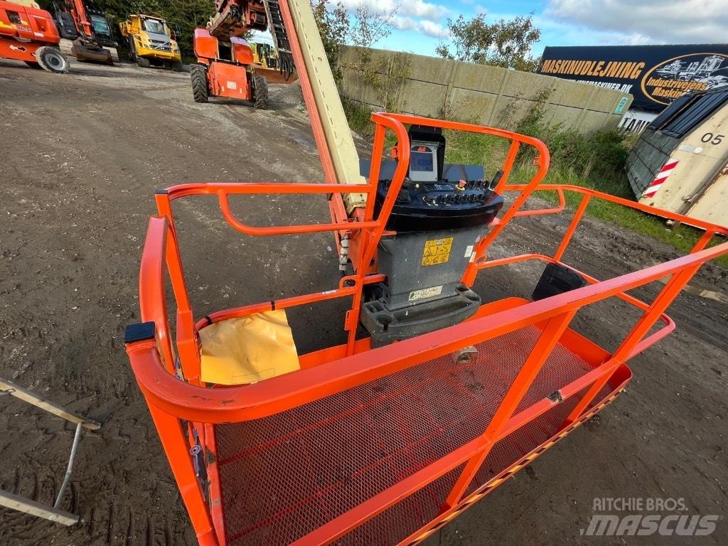 JLG 1500 SJ Nacelles télescopiques