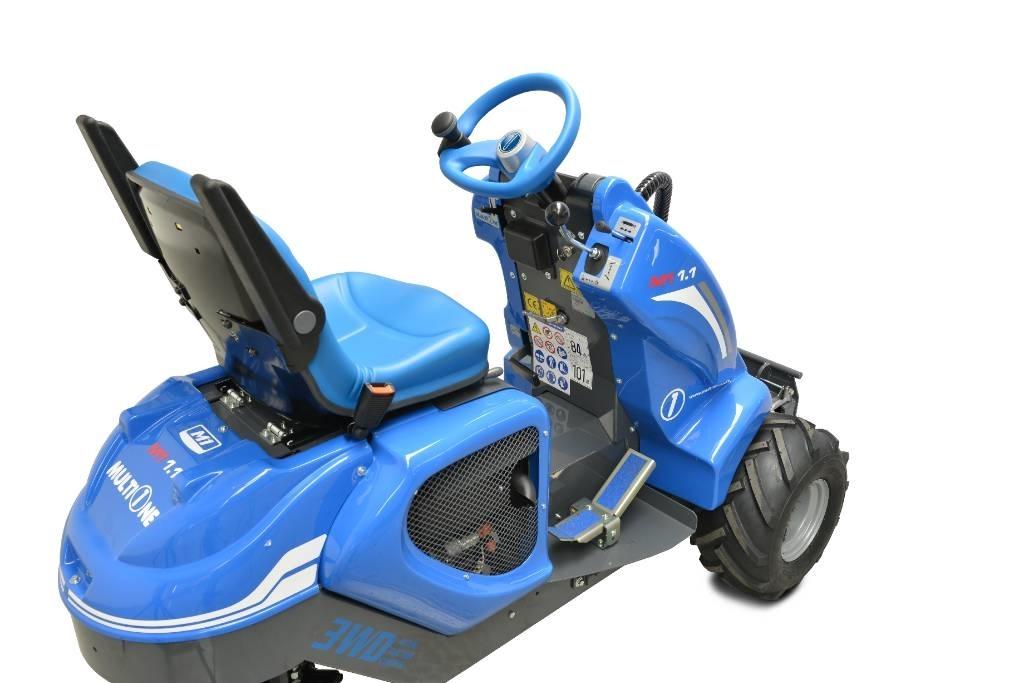 Multione 1.1 Chargeuse compacte