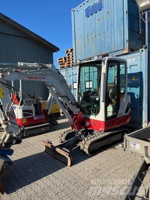 Takeuchi TB 225 Mini pelle < 7t