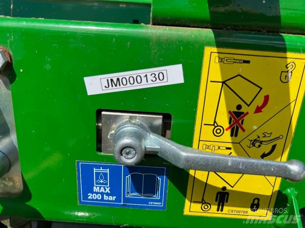 McHale F 5500 Presse à balle ronde