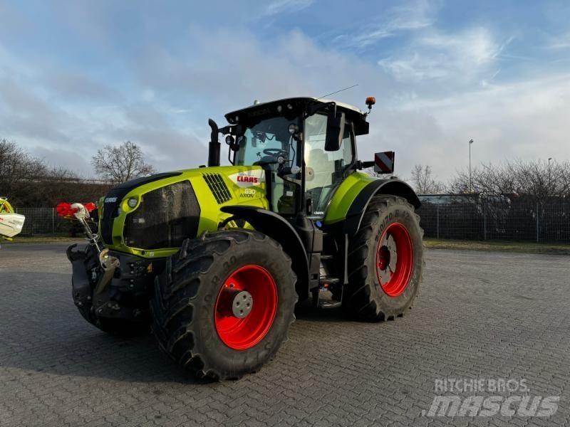 CLAAS AXION 830 Tracteur