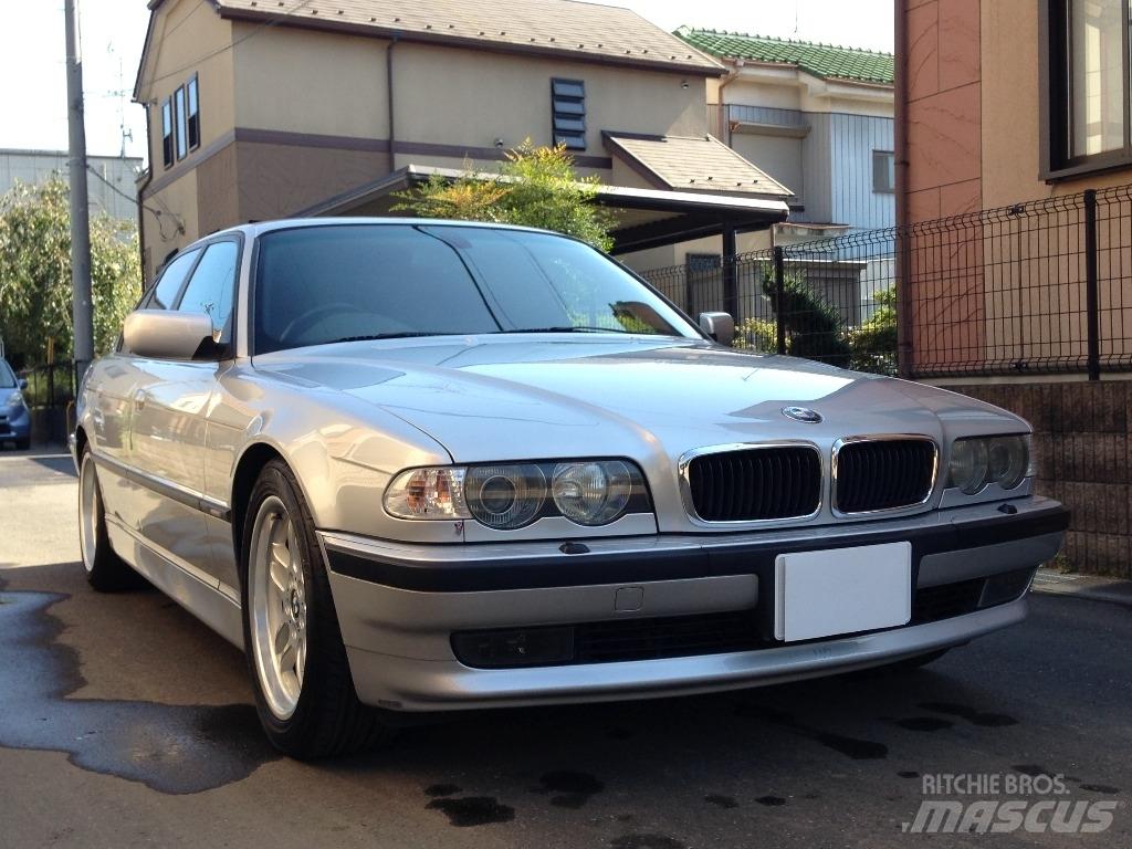 BMW GH-GG35 Voiture