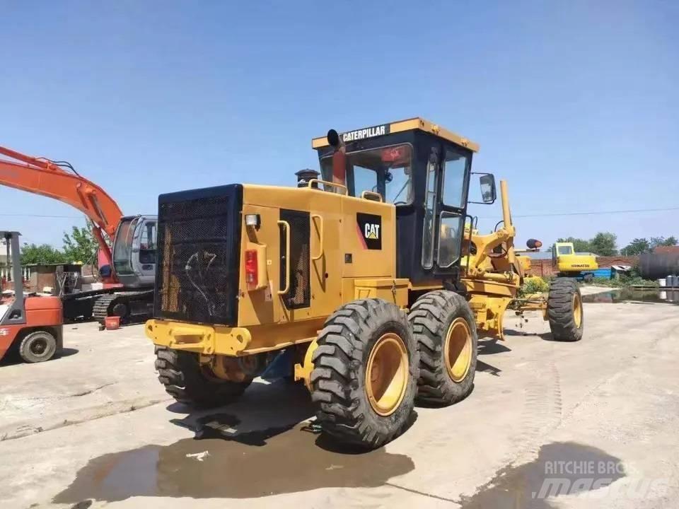 CAT 140 K Niveleuse