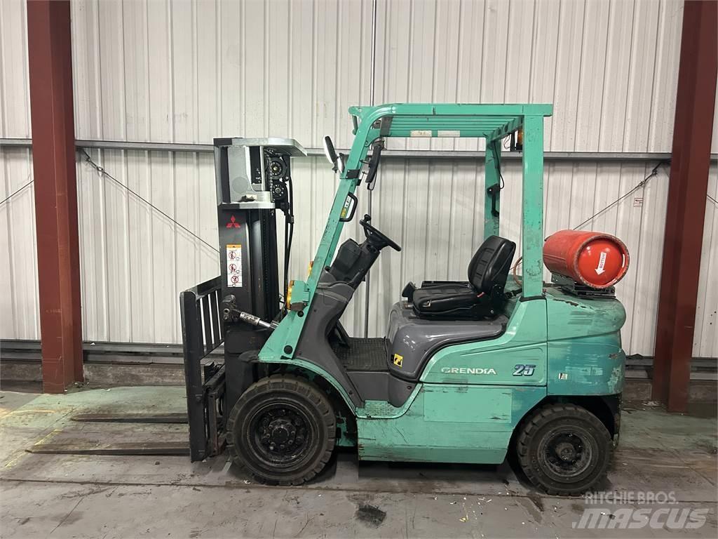 Mitsubishi FG25NT Chariots GPL