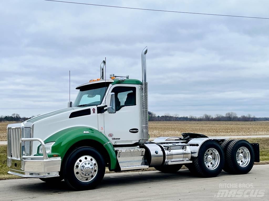 Kenworth T 880 Tracteur routier