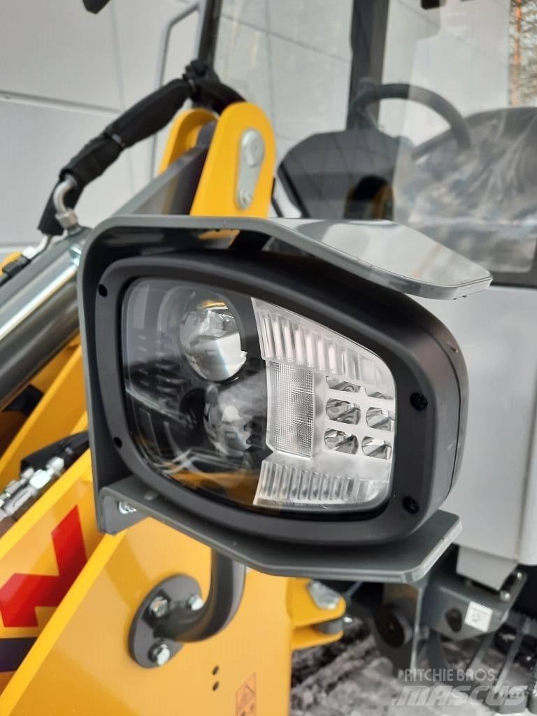 Wacker Neuson WL 28 Chargeuse sur pneus