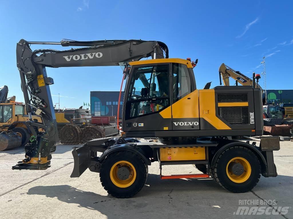 Volvo EW 160 E Pelle sur pneus
