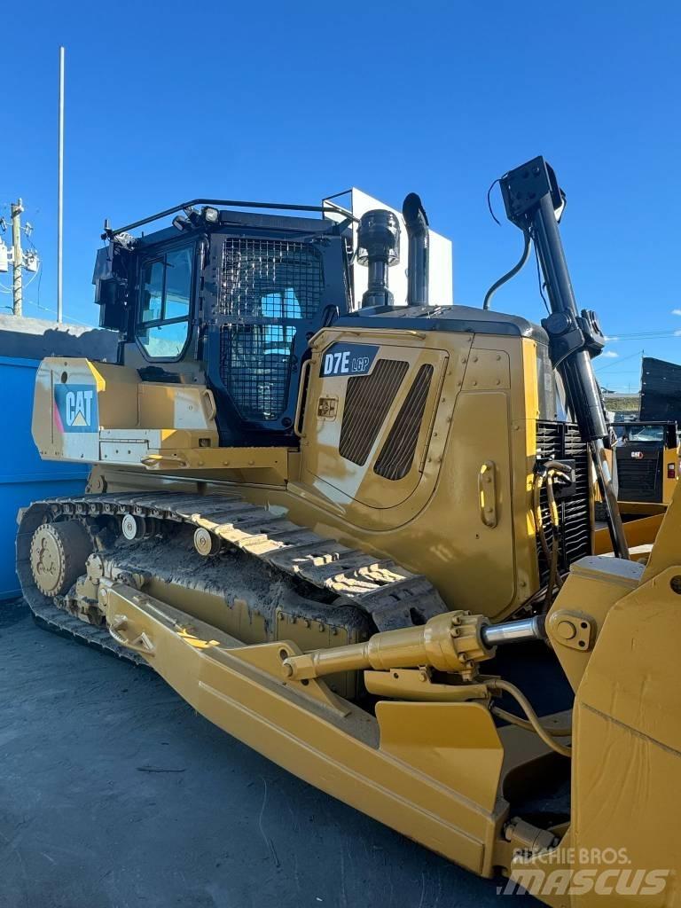 CAT D 7 E LGP Bouteurs sur chenilles
