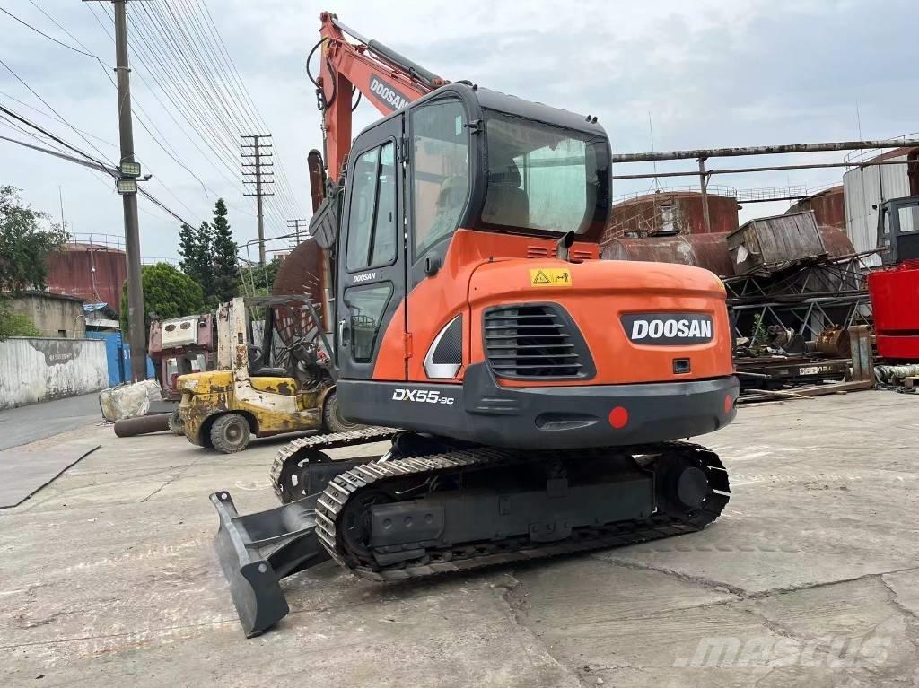 Doosan DX 55 Mini pelle < 7t
