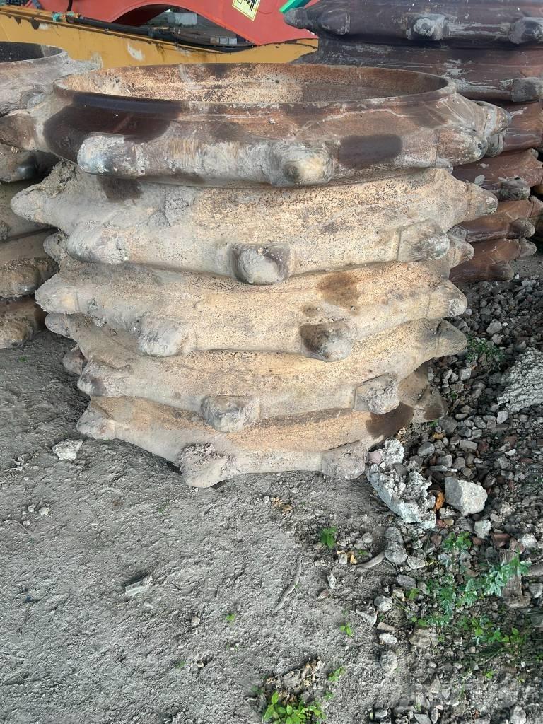 Bomag 672 Construction - Autres