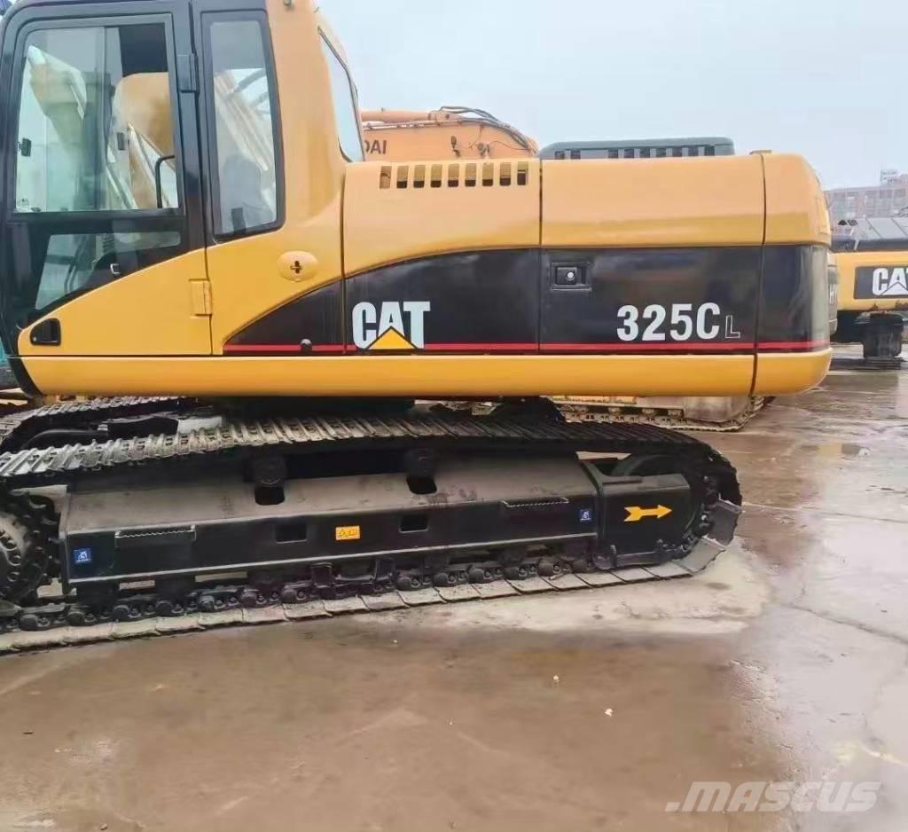 CAT 325 C Pelle sur chenilles