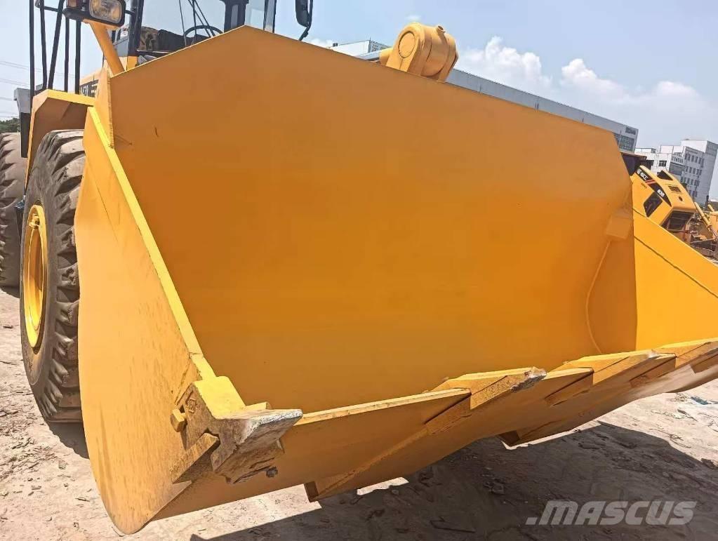 Komatsu WA 470 Chargeuse sur pneus
