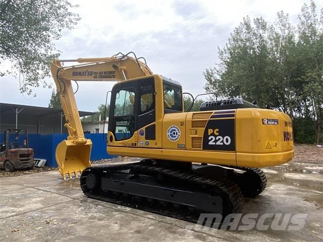 Komatsu PC 220-8 Pelle sur chenilles