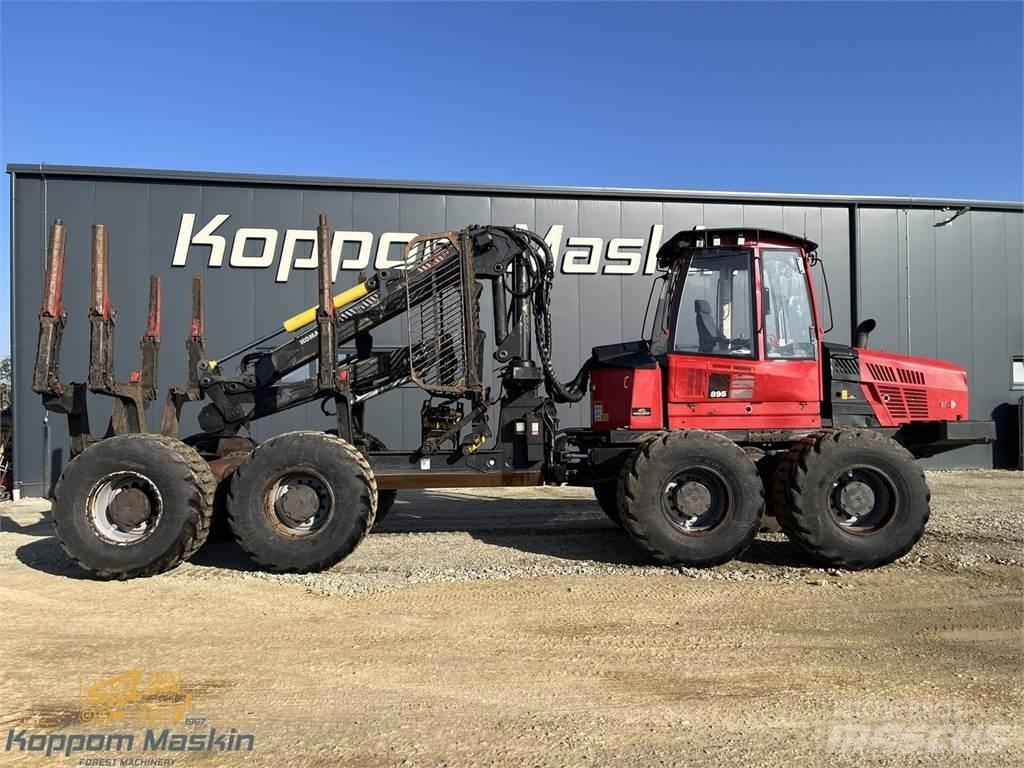 Komatsu 895 Porteur