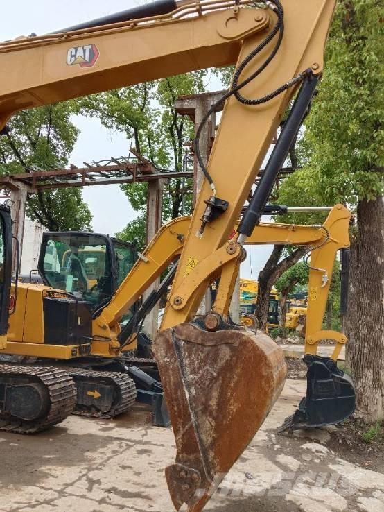 CAT 310 Pelle sur chenilles