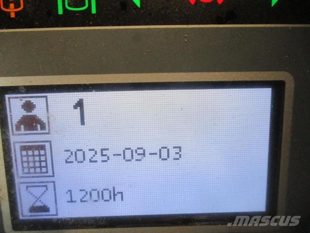 BT RRE 160 Chariot à mât rétractable