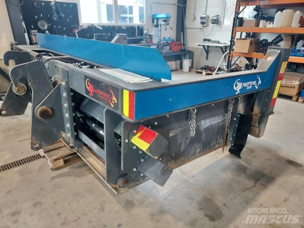 Reptail SM Niveleuse