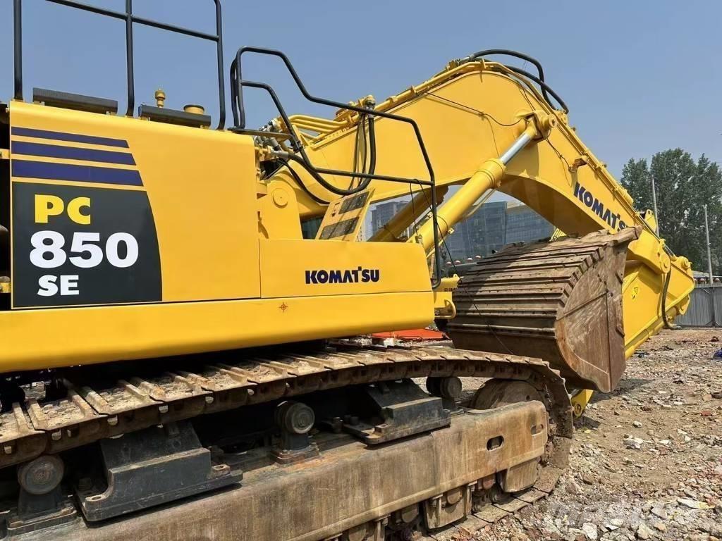 Komatsu PC 850-8 Pelles amphibies