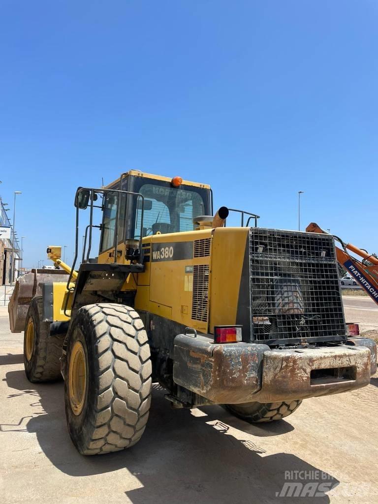 Komatsu WA 380 Chargeuse sur pneus