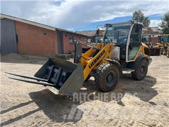 Liebherr L 504 Mini chargeuse