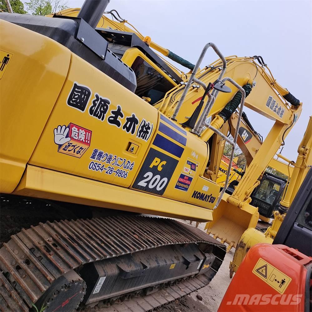 Komatsu PC 200-8 Pelle sur chenilles