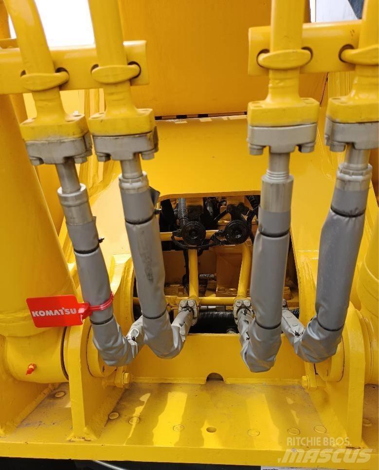 Komatsu PC 210 LC Pelle sur chenilles