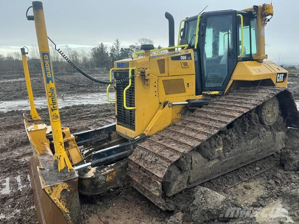 CAT D 6 N LGP Bouteurs sur chenilles