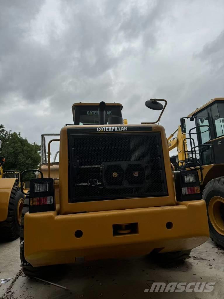 CAT 966 H Chargeuse sur pneus