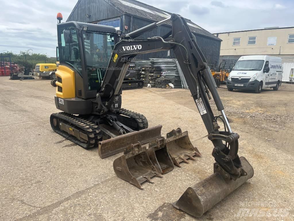 Volvo EC 27 D Mini pelle < 7t