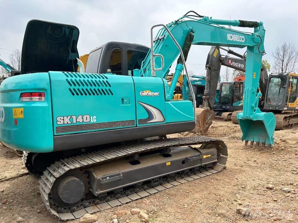 Kobelco SK140-8 Pelle sur chenilles