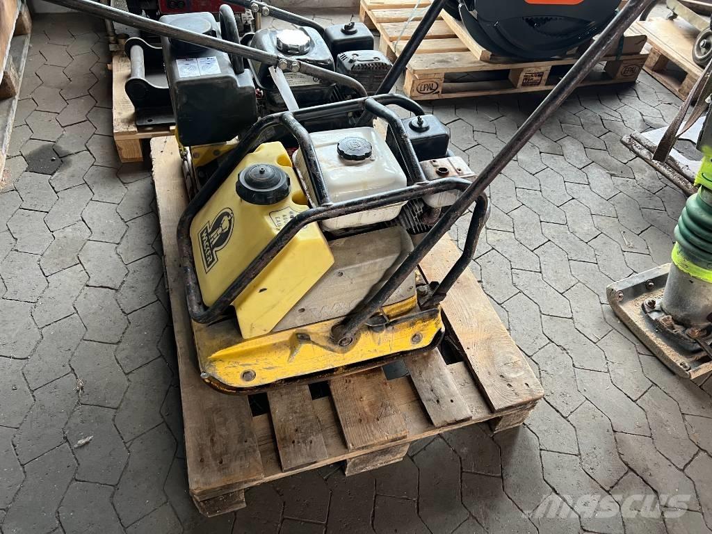 Bomag BVP 18/45 Plaque vibrante