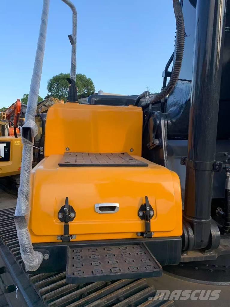 Hyundai R350LVS Pelle sur chenilles