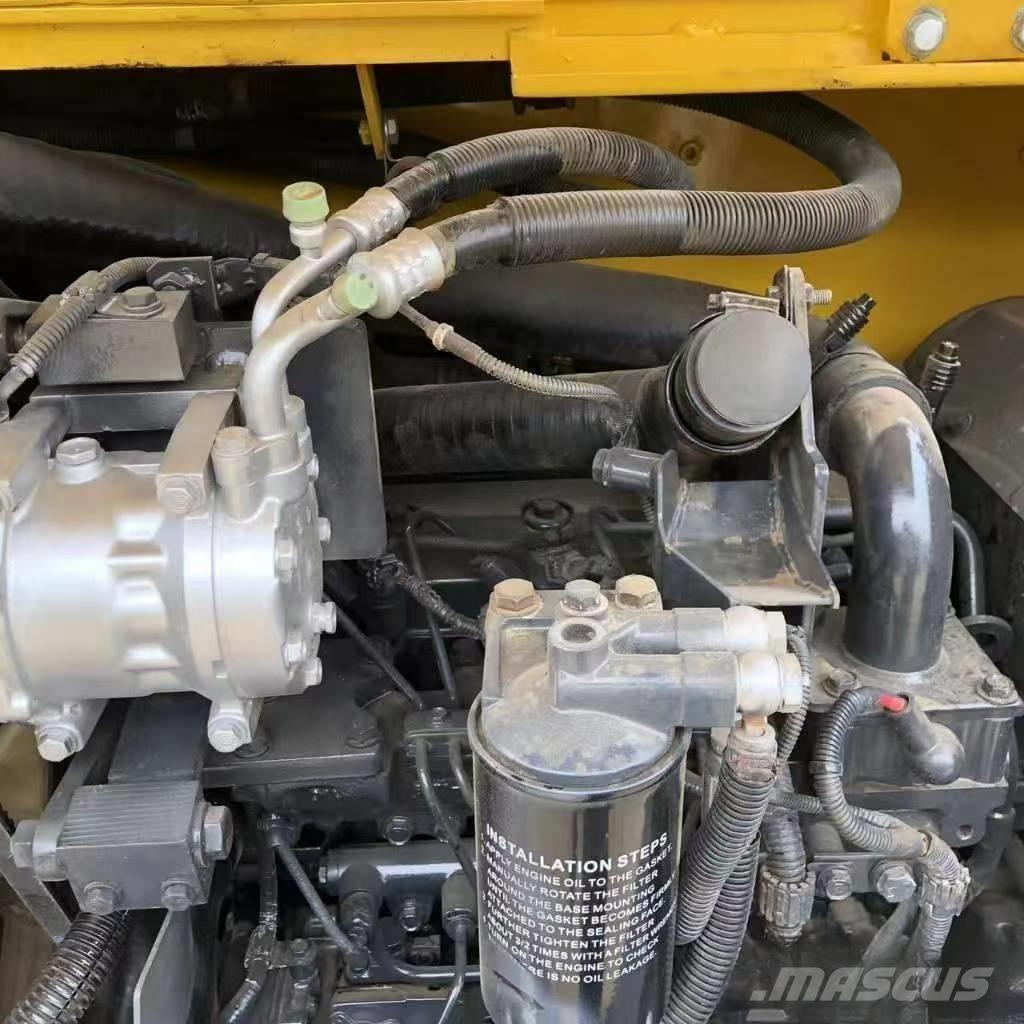 Komatsu PC 60 Mini pelle < 7t