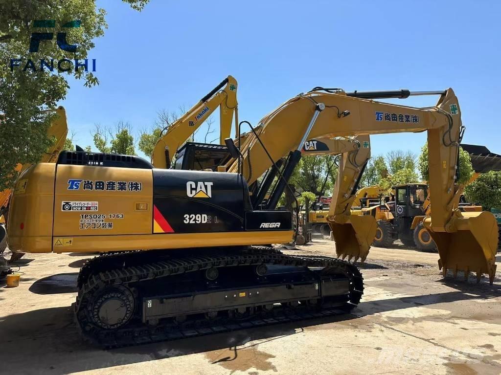 CAT 329d2L Pelle sur chenilles
