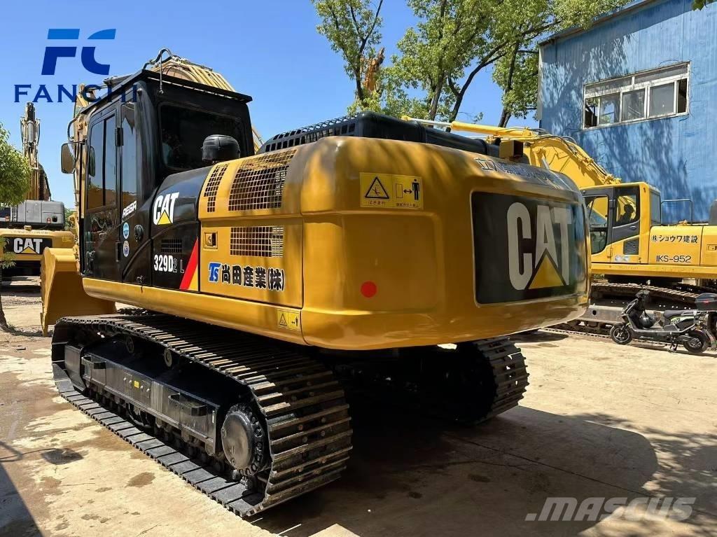 CAT 329d2L Pelle sur chenilles