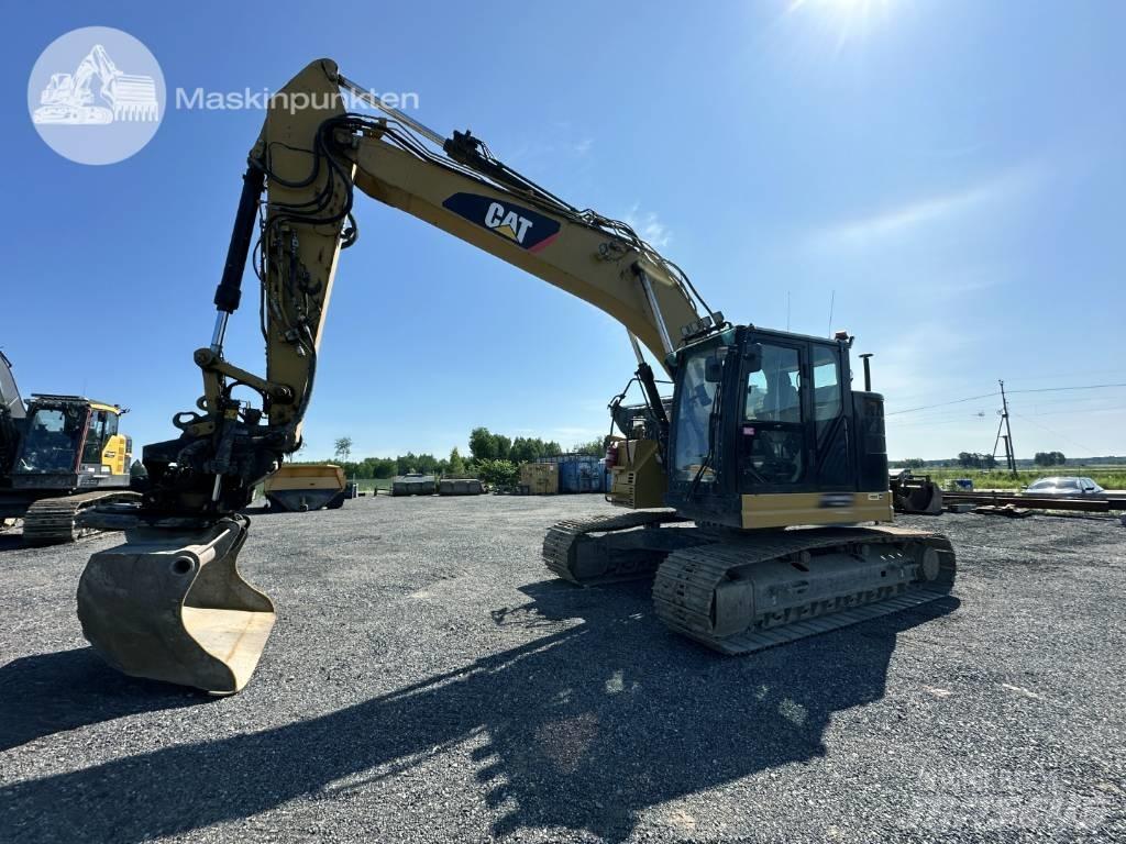CAT 325 FL CR Pelle sur chenilles