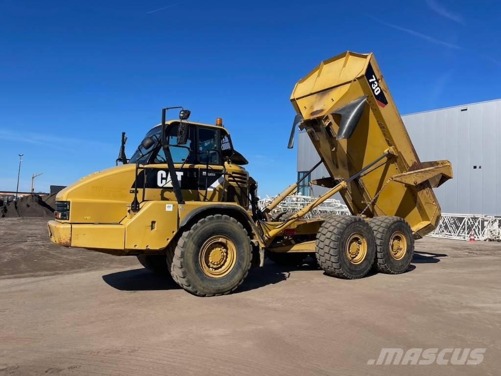 CAT 730 Tombereau articulé