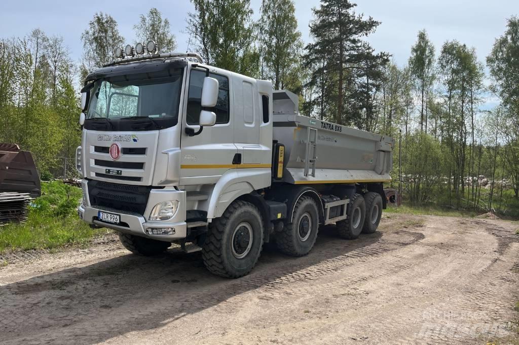 Tatra Tatra T 158/1 Camion benne