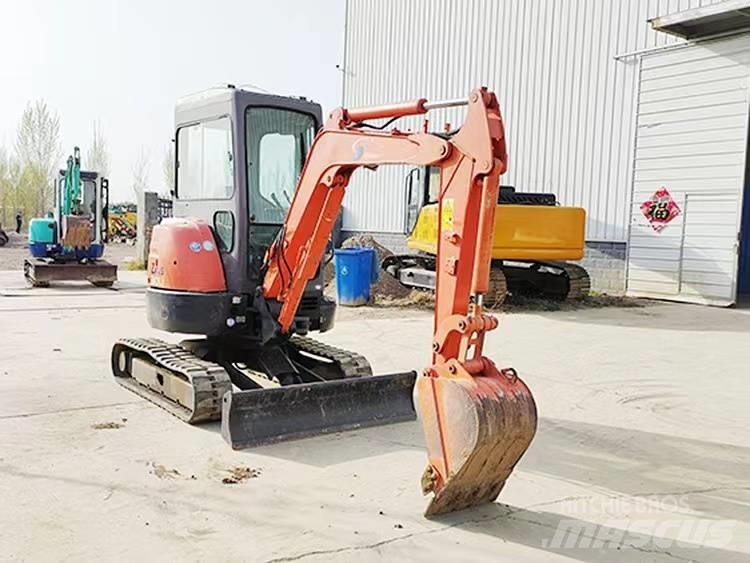 Hitachi ZX 30 Mini pelle < 7t